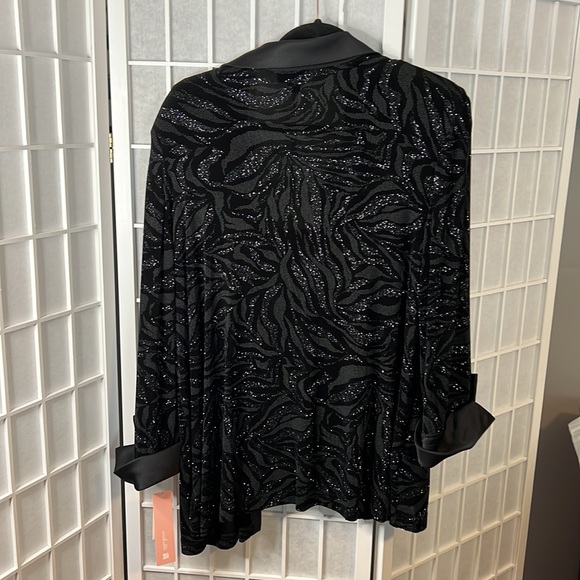 Dress Barn Woman’s Two Layer Special Occasion Top Black 18 W New! - Picture 4 of 7